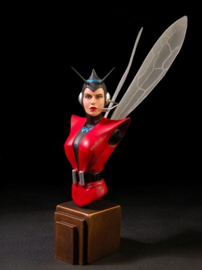 Wasp Retro Mini Buste