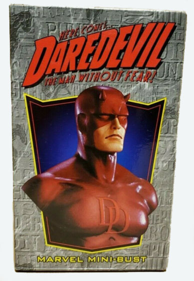 Daredevil Mini Buste – Image 2